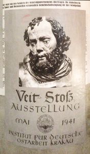Plakat der Veit Stoß-Ausstellung des Instituts für Deutsche Ostarbeit, Mai 1941, im Museum in Schindlers Fabrik [Foto: Kai Witzlack-Makarevich].